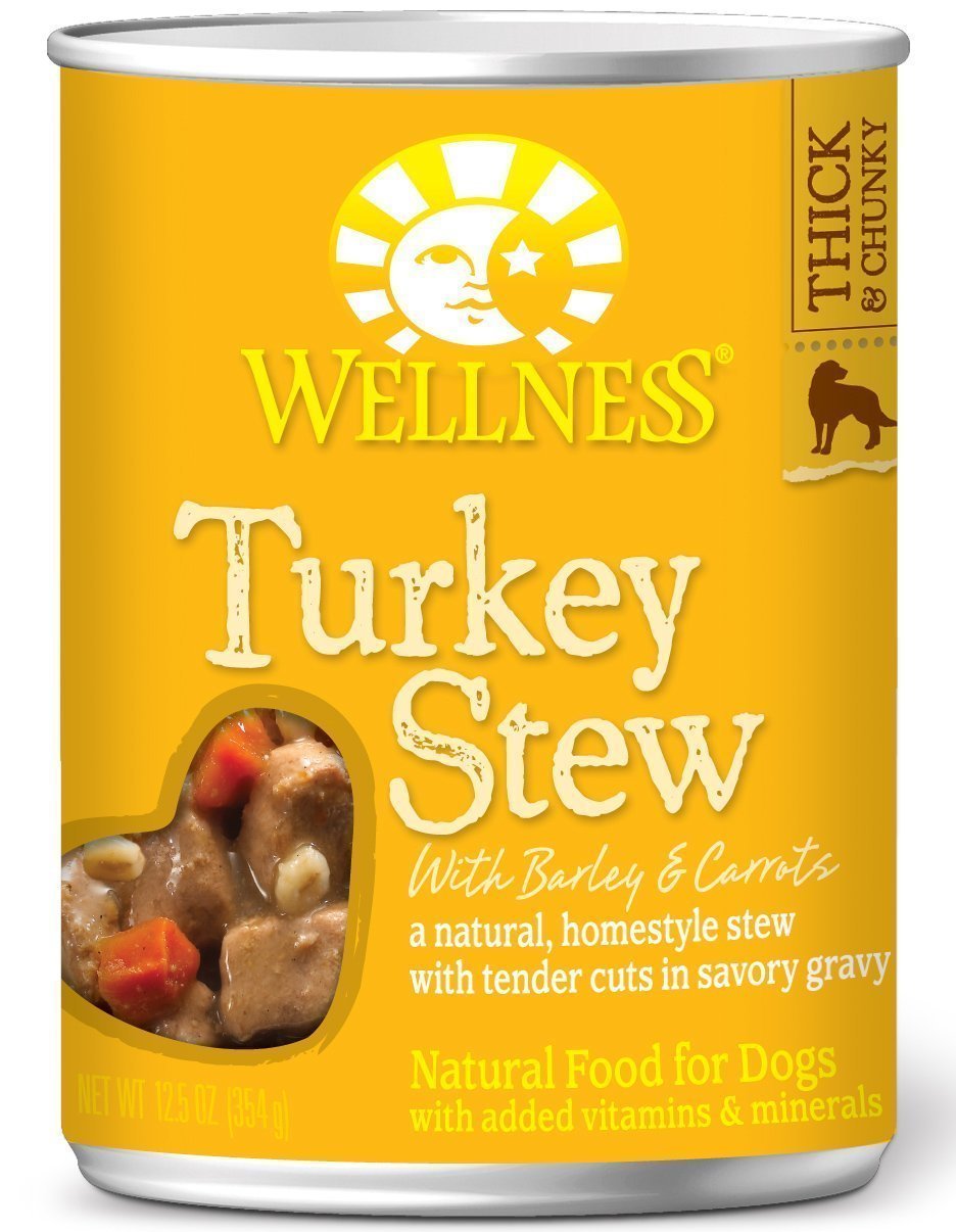 Wellness beef flavor dog stew 12.5 oz, savory aroma and tender bites.