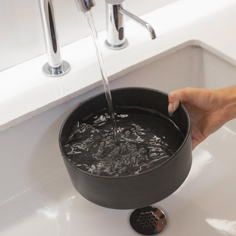 Welloyed dishwasher-safe dog bowl for easy cleaning.