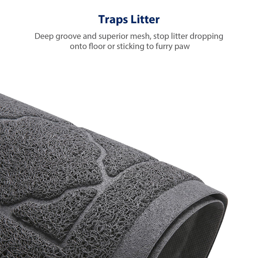 WePet mat with flexible coils brushing Kitty’s paws after use