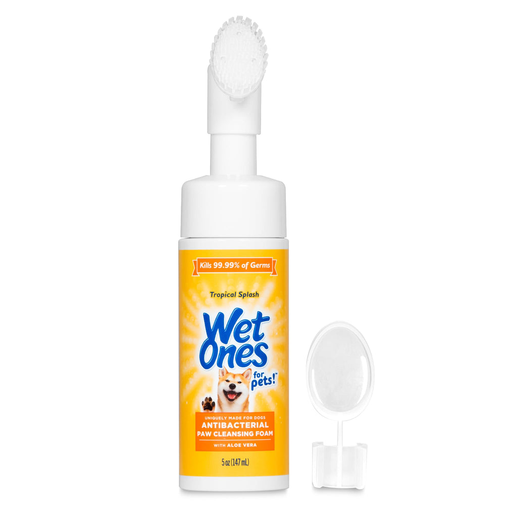 Wet Ones for Pets foaming no-rinse formula cleans paws quickly without water