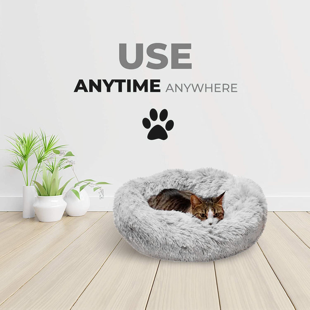 Whiskers & Friends machine washable bed for easy care and upkeep.