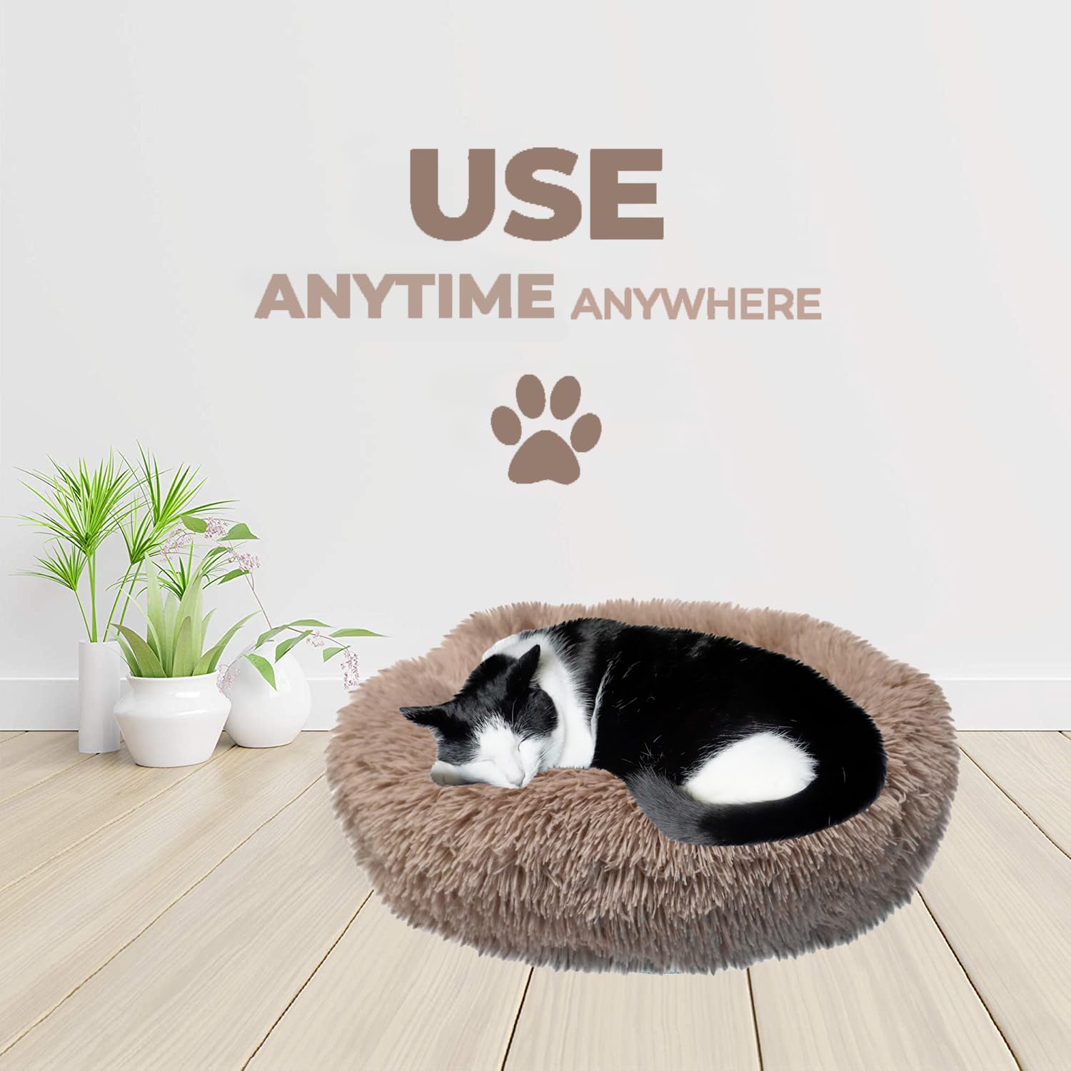 Whiskers & Friends anti-slip base keeps the bed stable during lounging