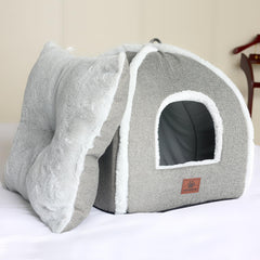 WINDRACING cat bed soft fur interior keeps cats warm.