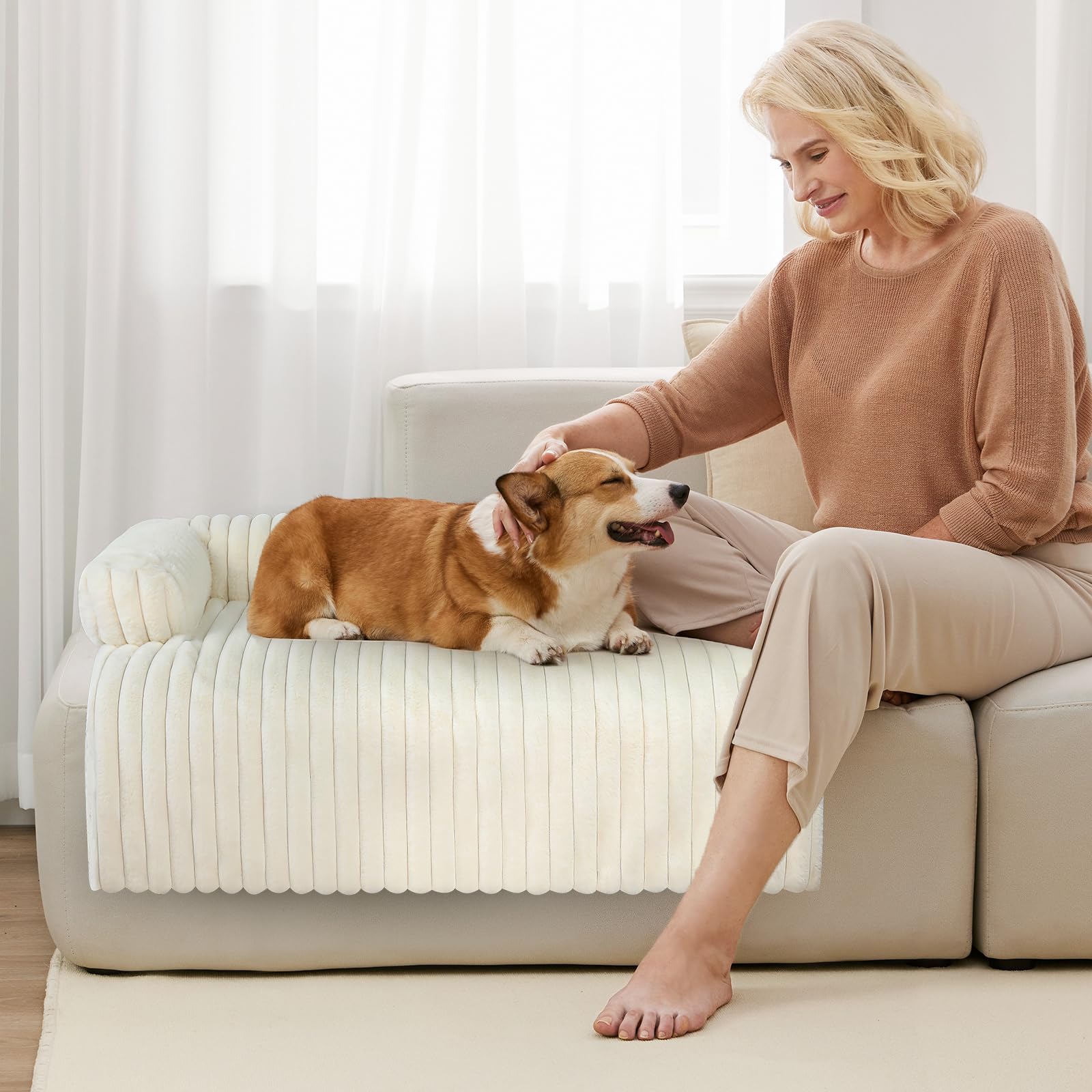 Wn's Day easy-clean design allows quick washing and fluffy results.
