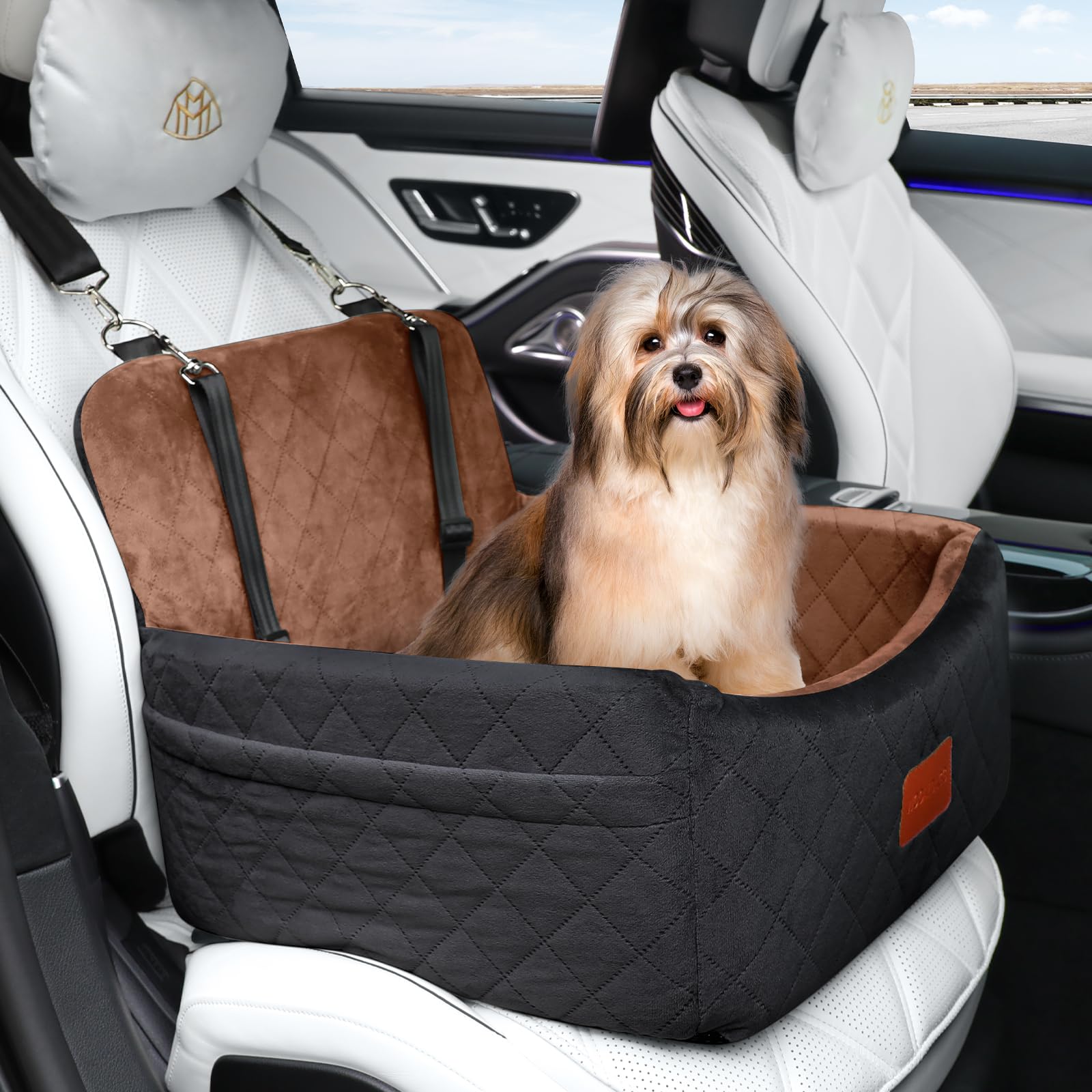 Wooaidagg memory foam detail enhances comfort on long trips