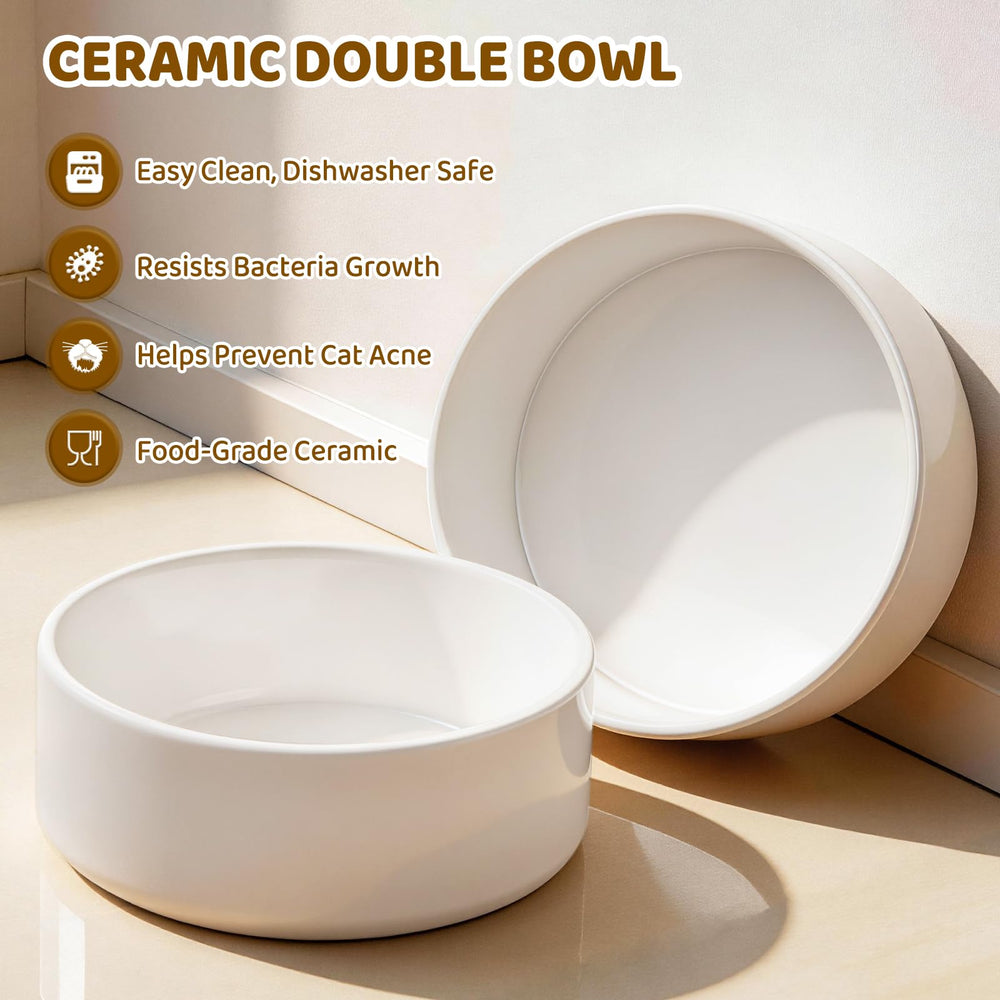 Woodever 15° tilted bowls minimize neck strain for easy feeding.