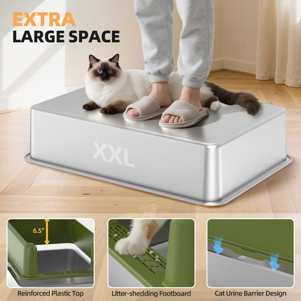 WoofiGo curved high-wall design protects privacy while minimizing litter escape.
