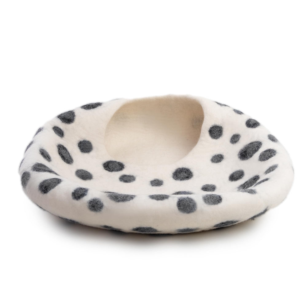 Woolygon merino cat cave gift-ready packaging appeals to cat parents