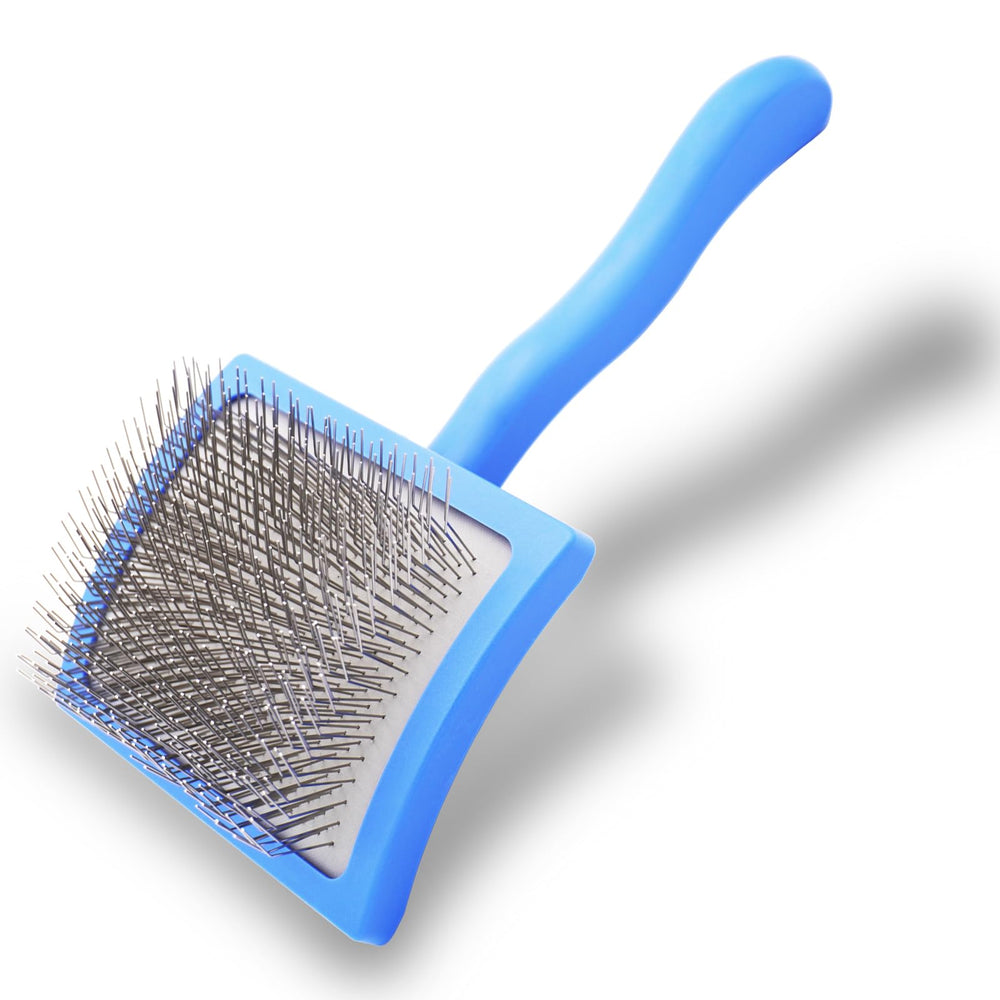 Worinkley brush helps remove loose fur and mats
