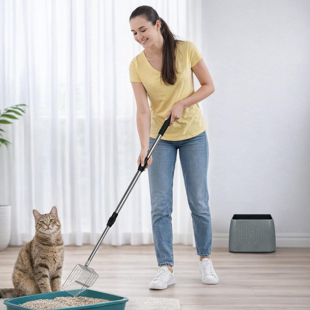 XBX adjustable extendable handle on the scoop enables comfortable standing use.