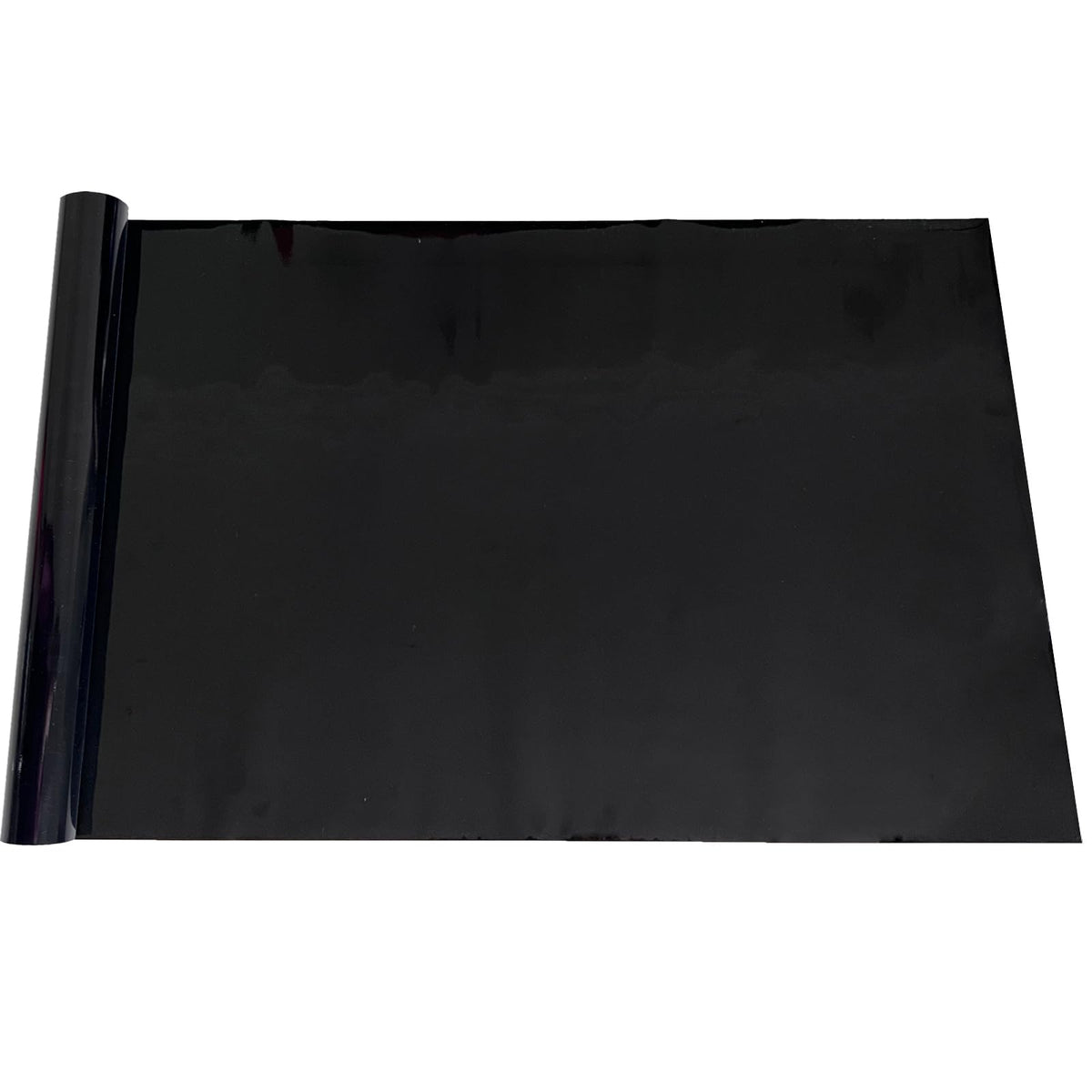 XCNO aquarium background in black for a cleaner tank and hidden hoses.