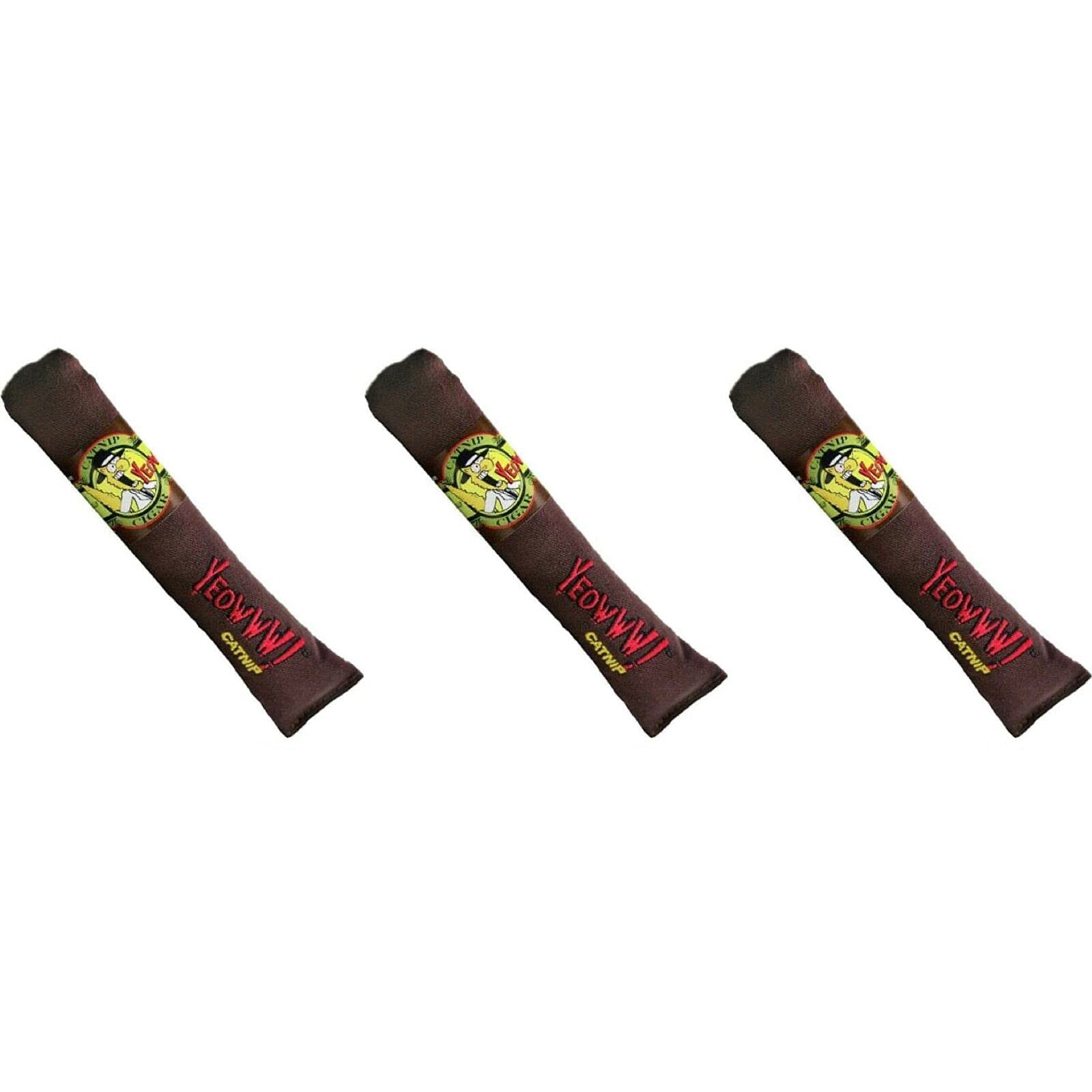 Yeowww! Catnip Cigar 3-Pack shows leaf and flower-top blend for playful enrichment.