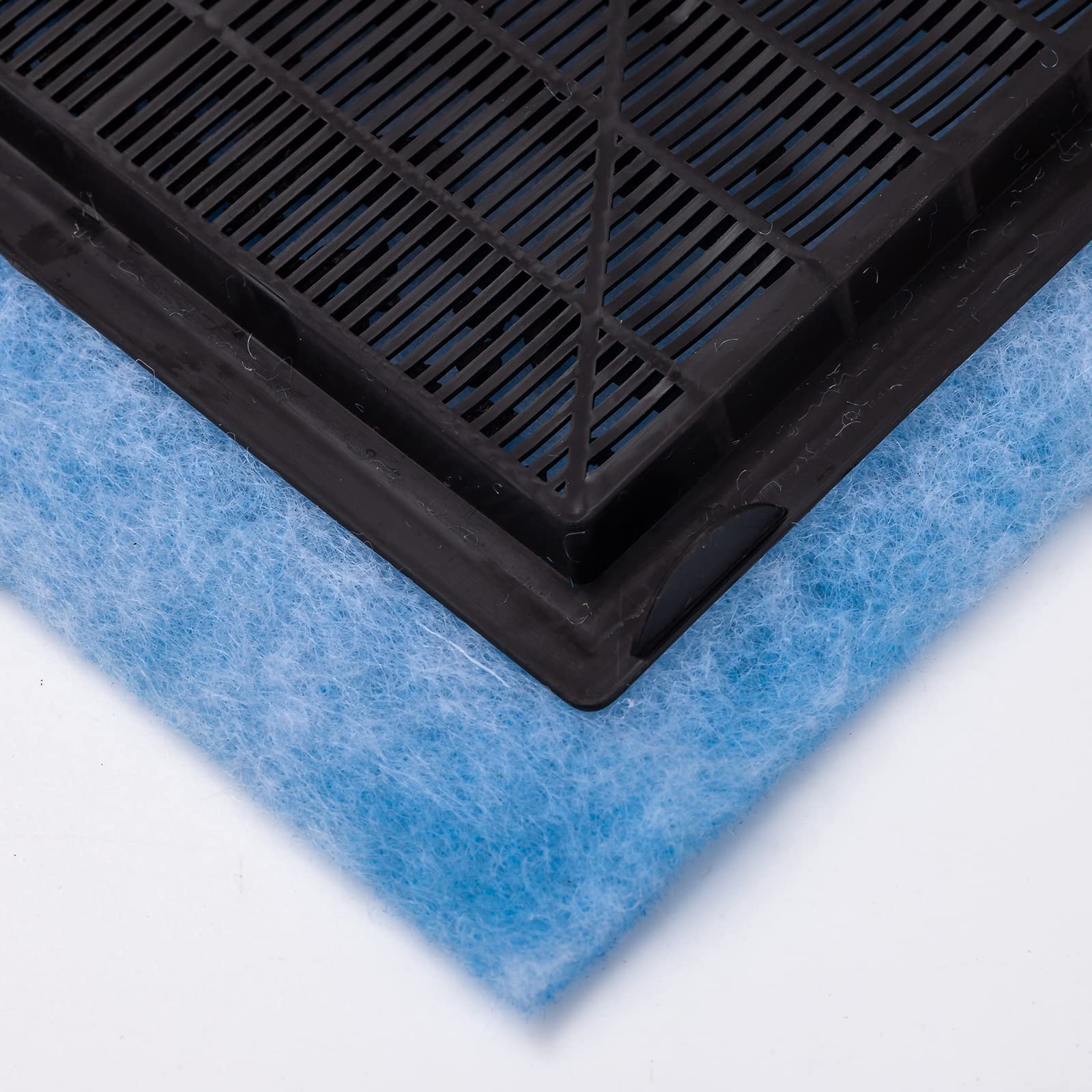 Ying-ti cartridge installation image highlights straightforward setup for tank care.