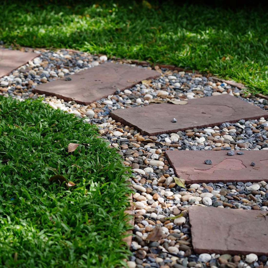 YISZM decorative pebbles for home decor add color and texture
