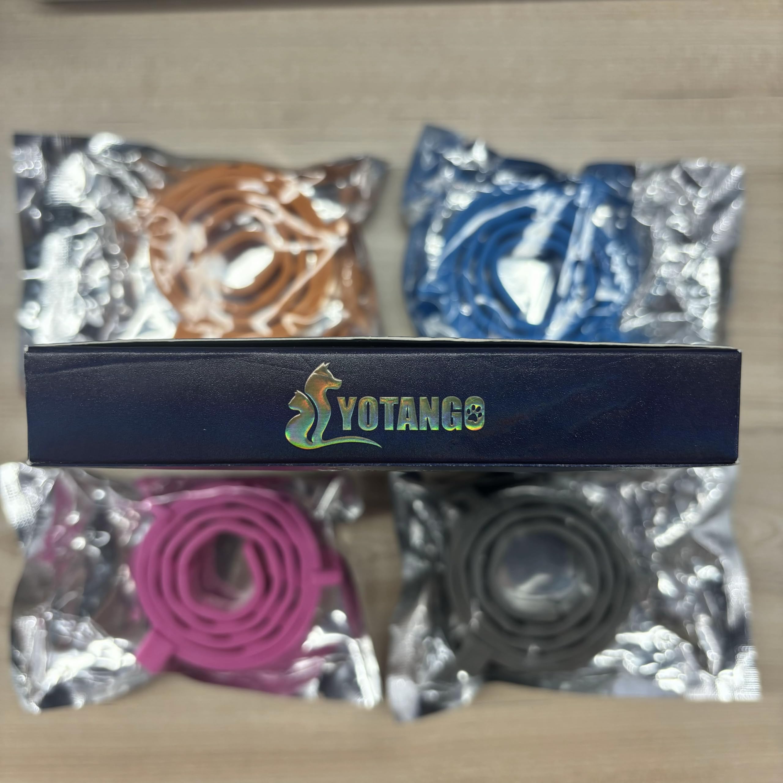 YOTANGO adjustable cat flea collar fits different sizes comfortably