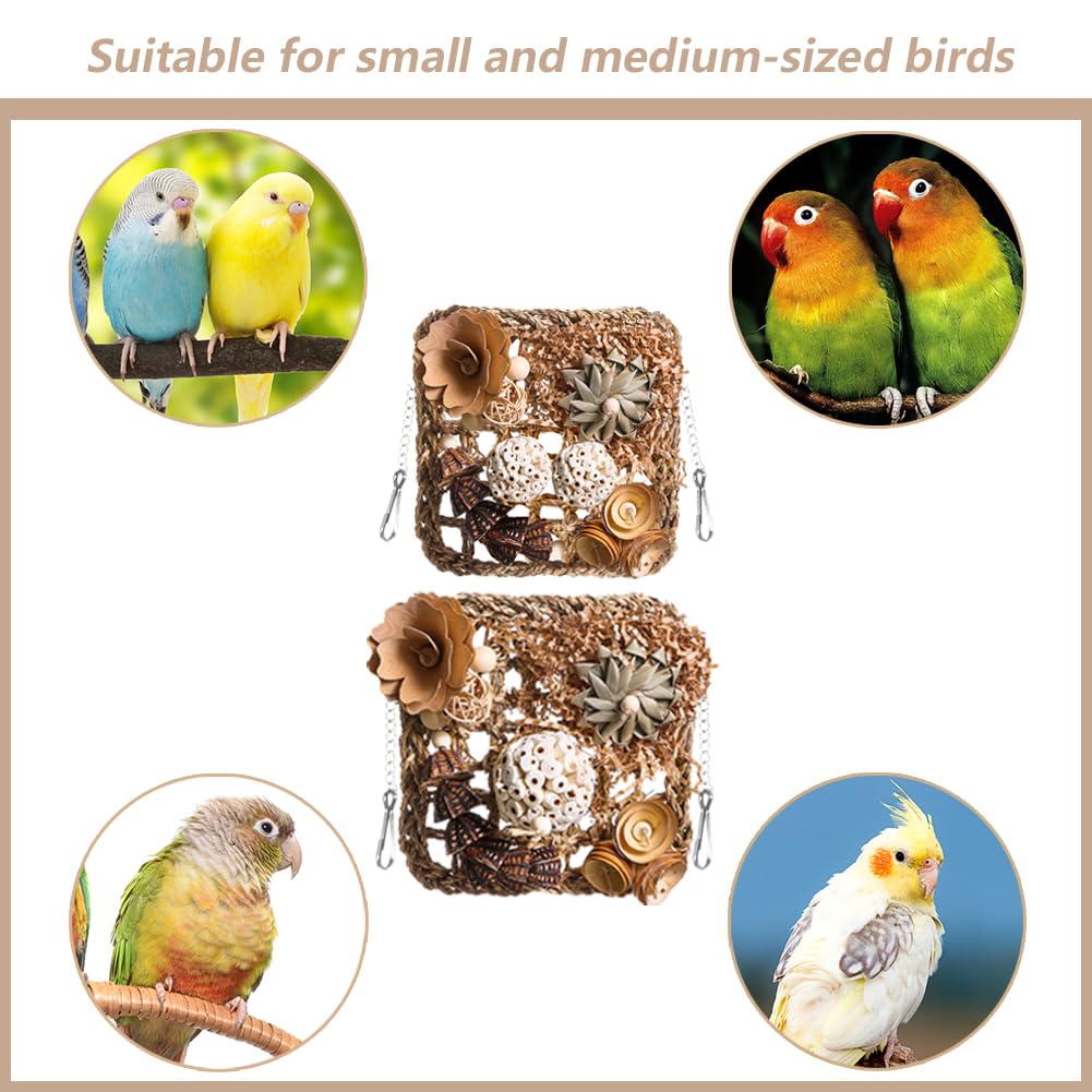 YUEMOOLIX shredded paper elements encourage shredding and foraging play.