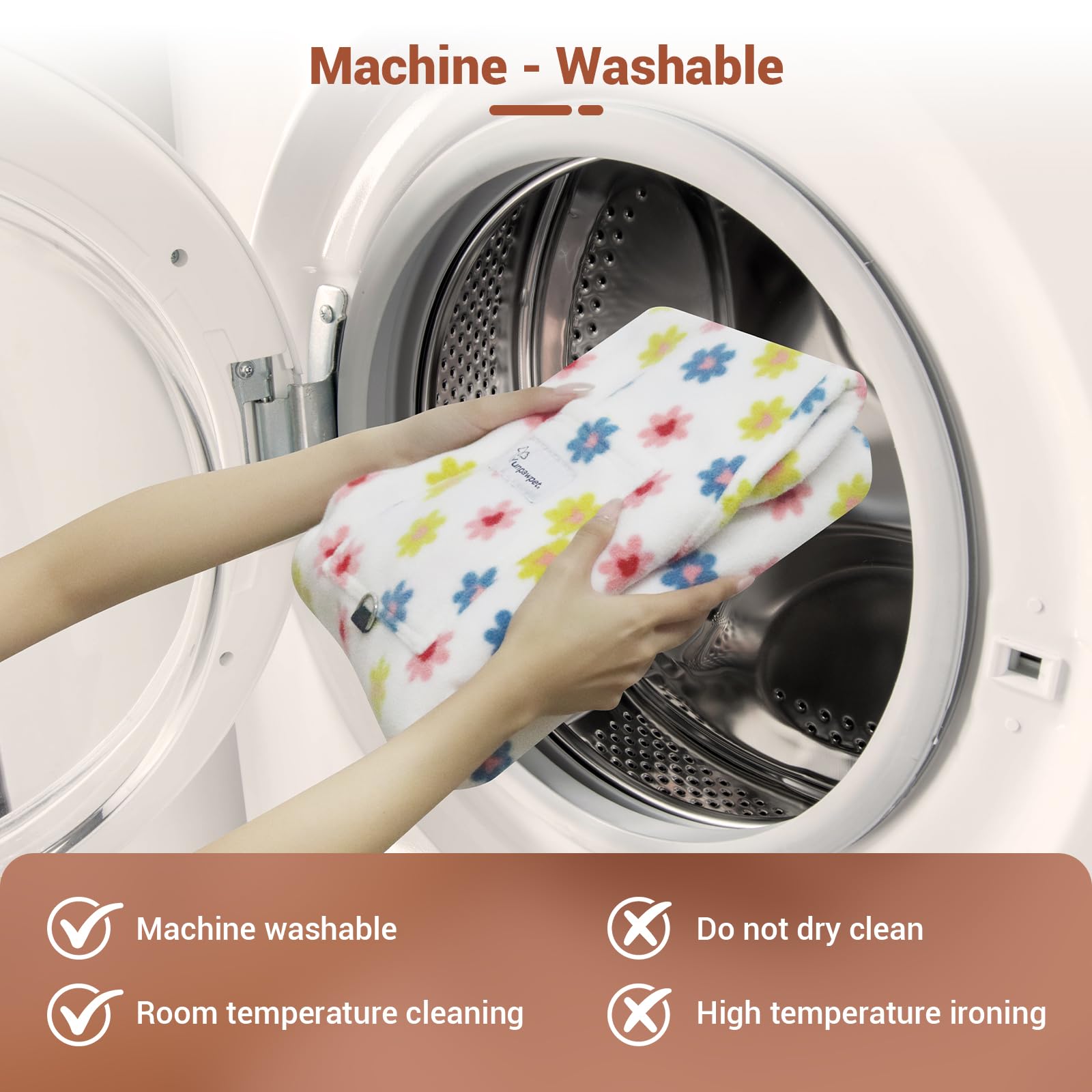 Yunpawpet cuddle-ready design promotes bonding at home or on the go.