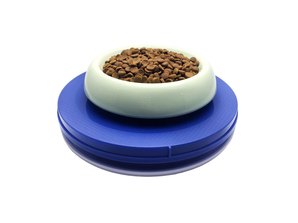 Yuwoda Ant Away Tray front view with ceramic bowl showing stable barrier