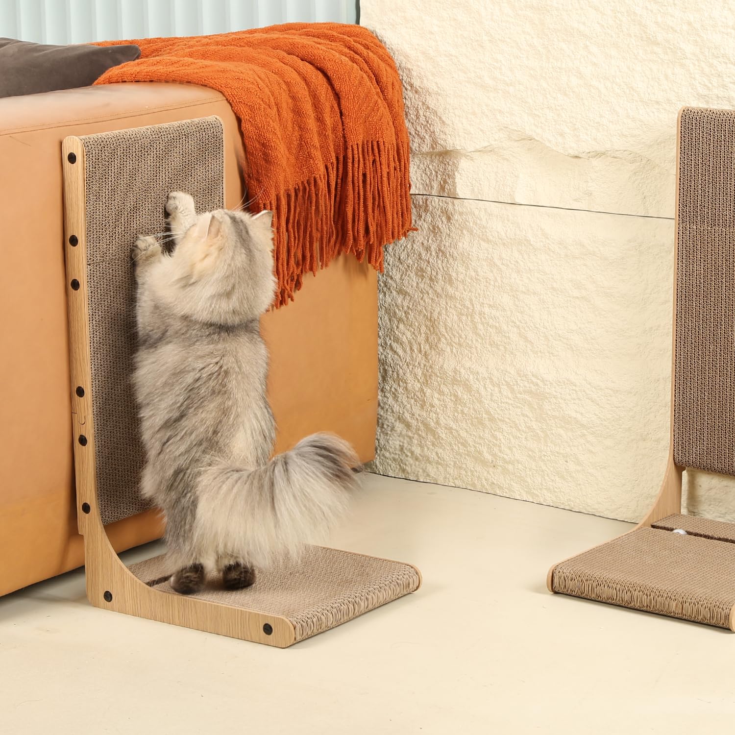 Zakkart two-scratcher pack saves money while covering multiple rooms.