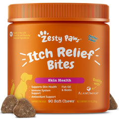 Zesty Paws Itch Relief bottle front shows omega-3 chews for skin support.