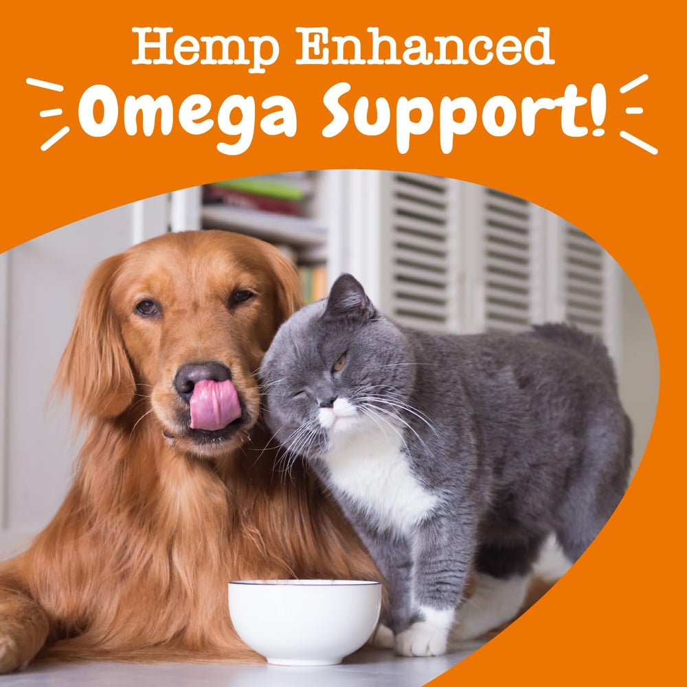 Zesty Paws Salmon Omega Oil label close-up with EPA/DHA.