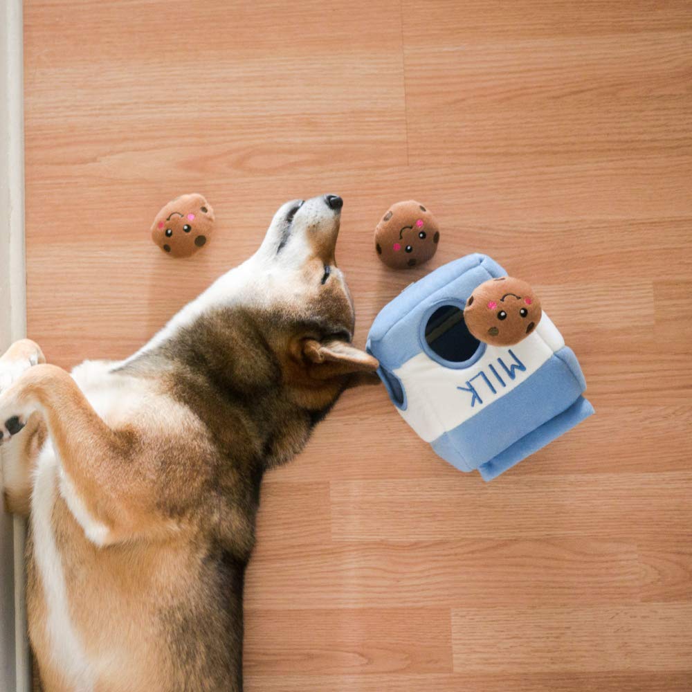 ZippyPaws Burrow machine-washable fabric for easy cleaning after play.