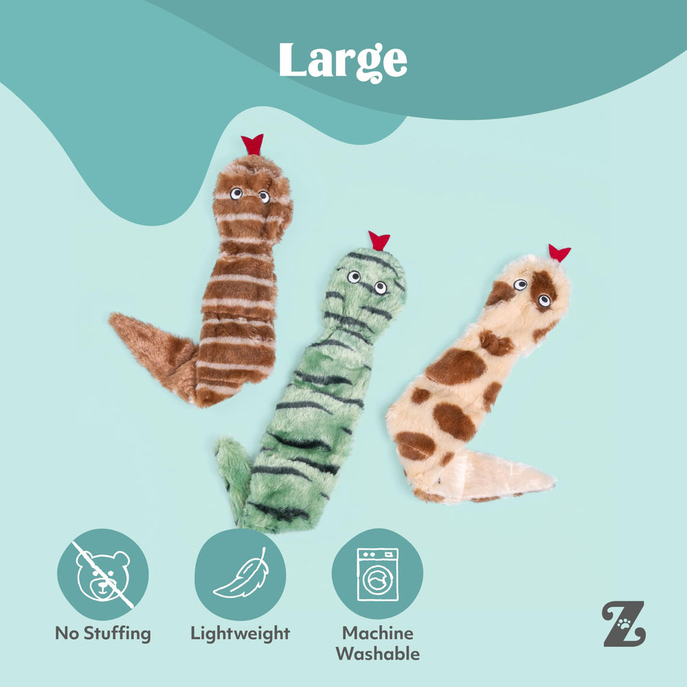 ZippyPaws Skinny Peltz soft plush texture offers cozy, comforting play across life stages.