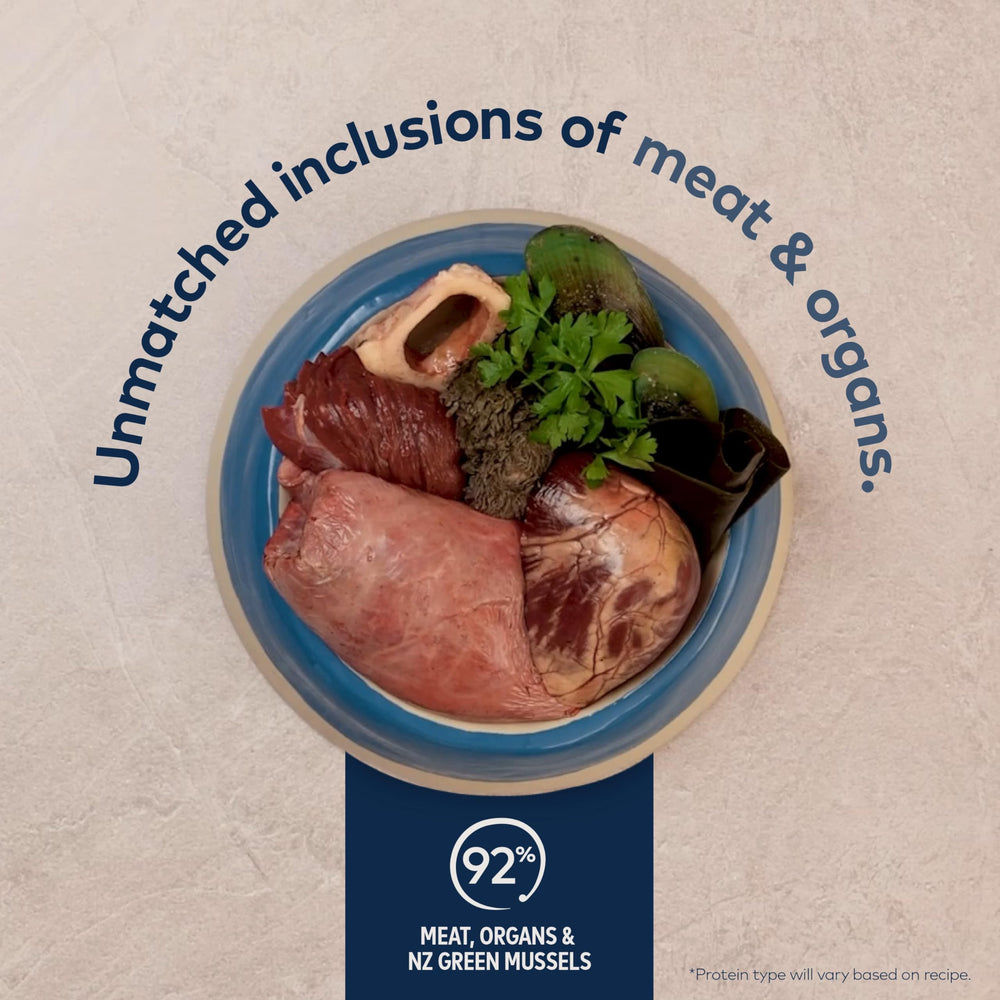 ZIWI Peak green mussels ingredient close-up suggests joint-supporting superfood.