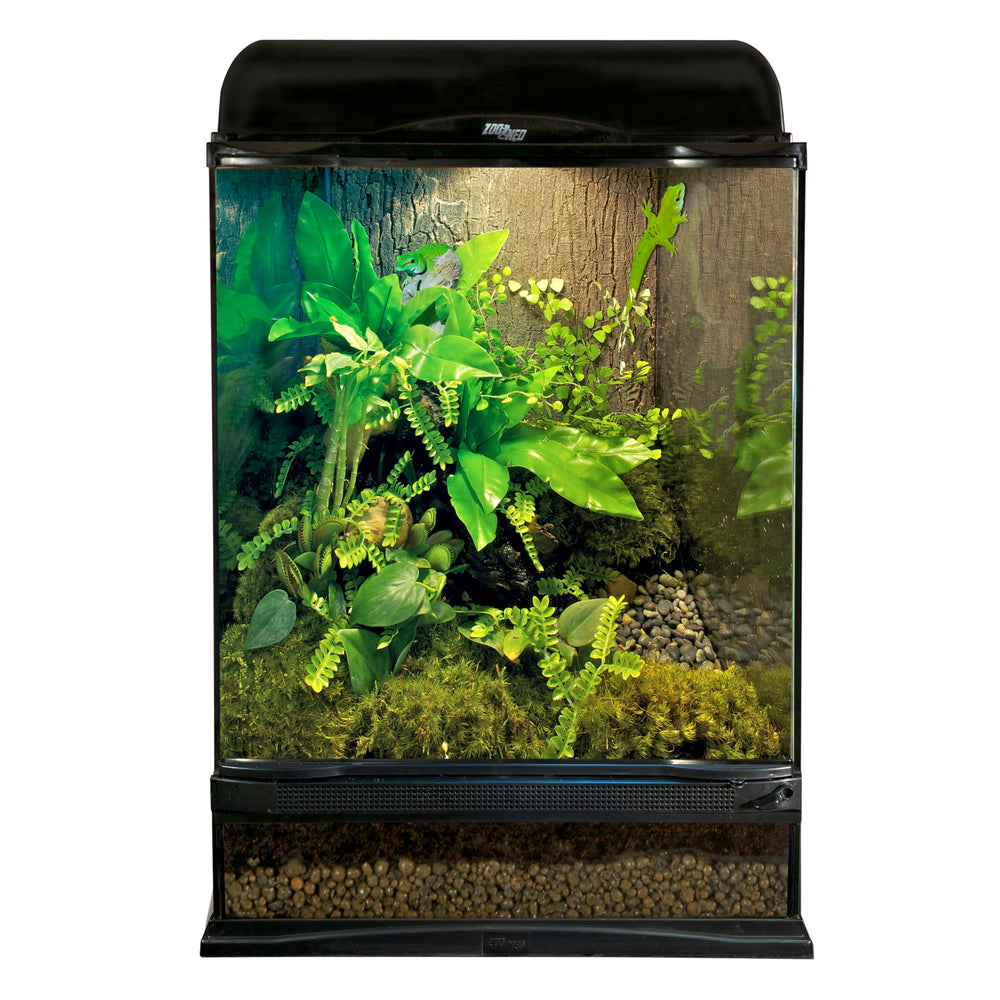 Zoo Med daylight blue bulb 60w terrarium-ready and easy to install.