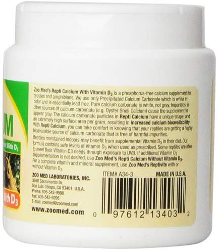 Zoo Med Repti Calcium D3 dosing scoop aids precise application.