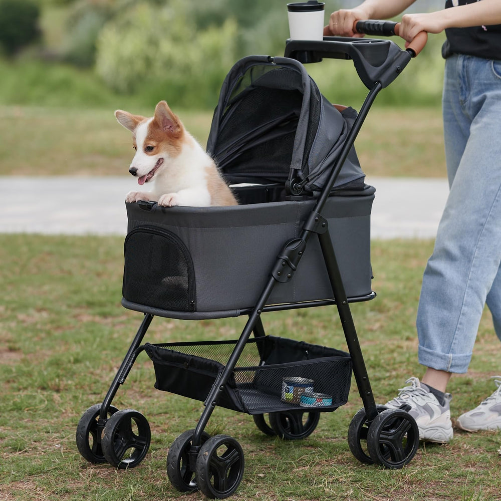Zoosky built-in car-seat straps ensure quick, secure vehicle transitions.