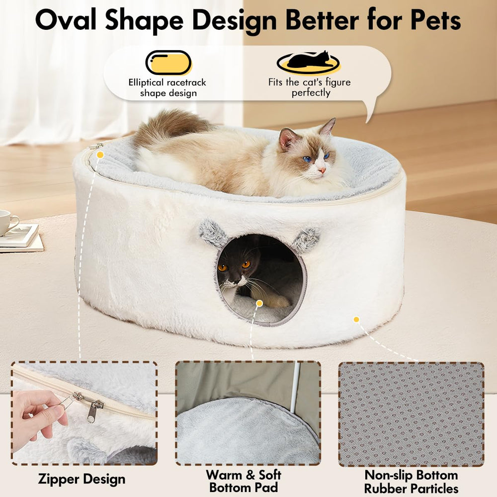 Zoratoo large oval design fits bigger cats and keeps them secure.